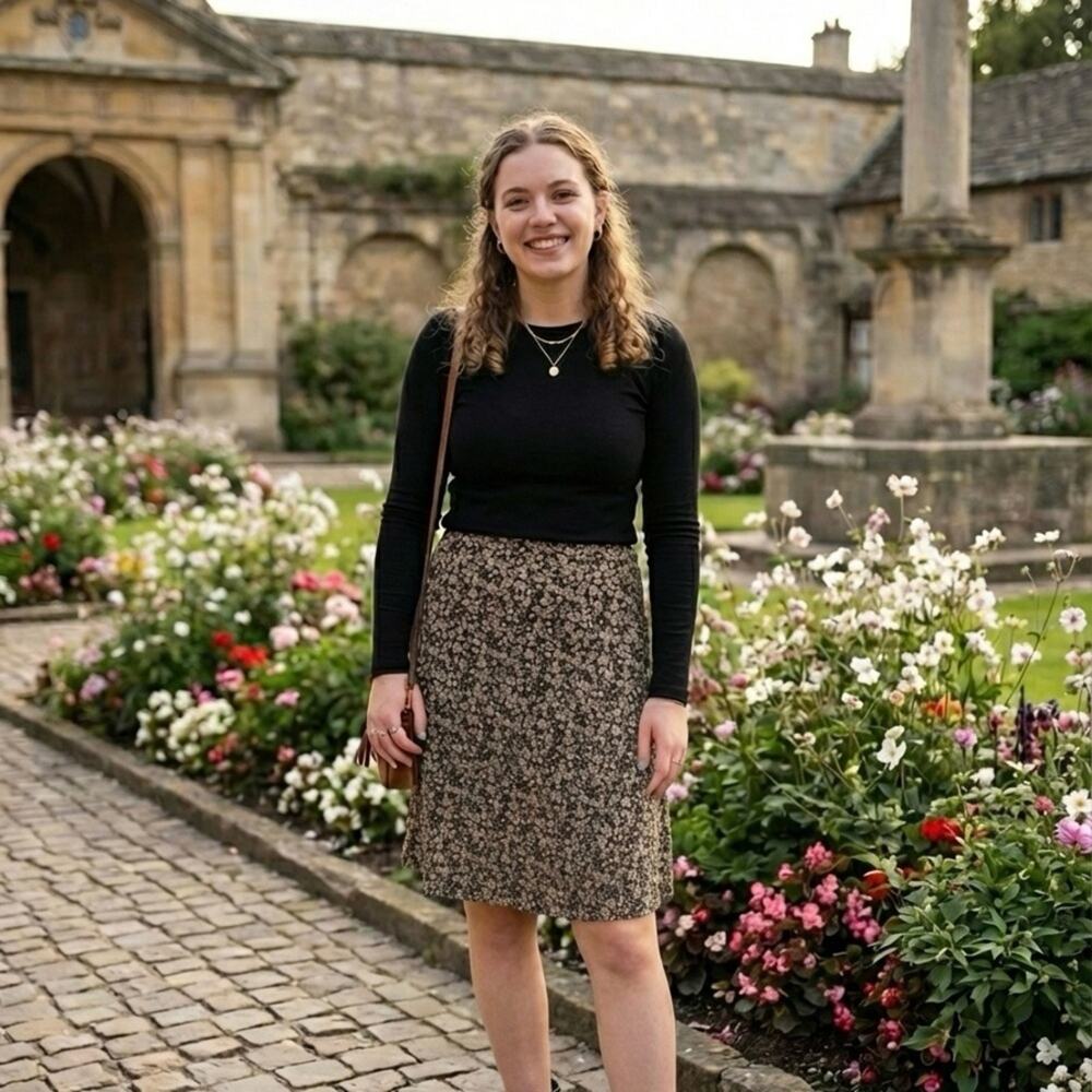 Vintage Old Navy Black and Brown Floral Pencil Skirt